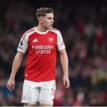 Patrick Vieira báo động: Tiền đạo 'bom tấn' Viktor Gyokeres đang khiến Arsenal lo sốt vó! 1