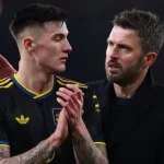 Sốc: MU 'đốt tiền' 74 triệu bảng cho Benjamin Sesko, huyền thoại nói gì? 1