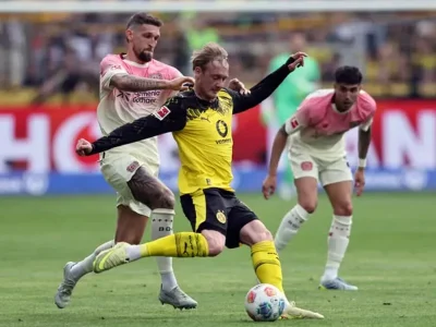 Leverkusen Làm Khách Khó Chịu, Dortmund Thua Đau Trên Sân Nhà